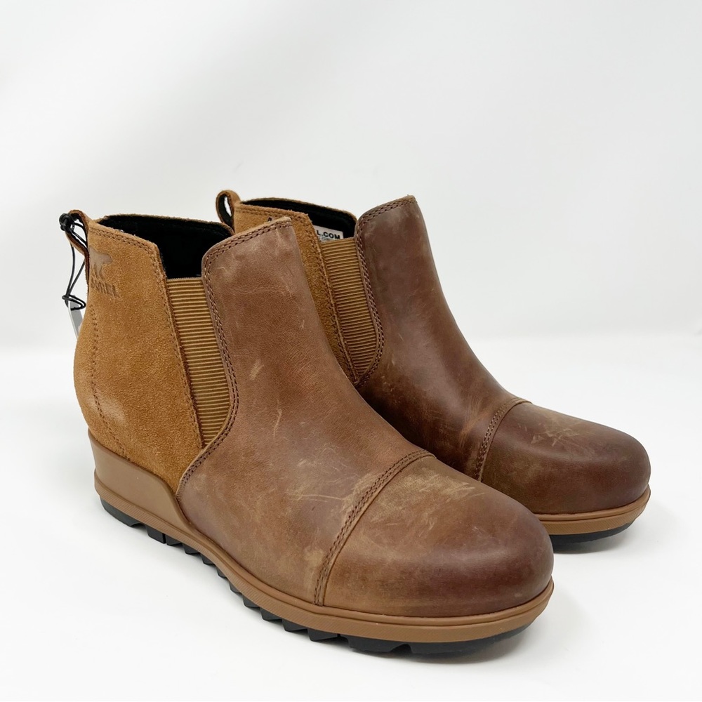 Sorel Evie Waterproof Pull-On Wedge Chelsea Suede Booties Size 6 Velvet Tan